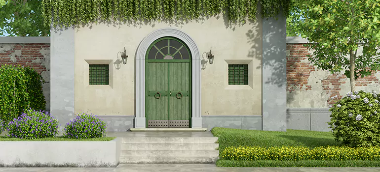 Weatherproof Screen Door in Dunedin, FL